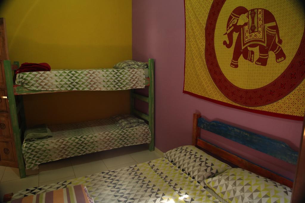 Namaste Hostel E Pousada Paraty Quarto foto